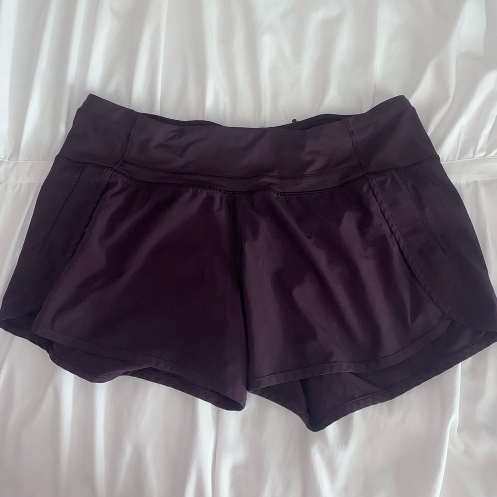 LULULEMON Size 8 Shorts